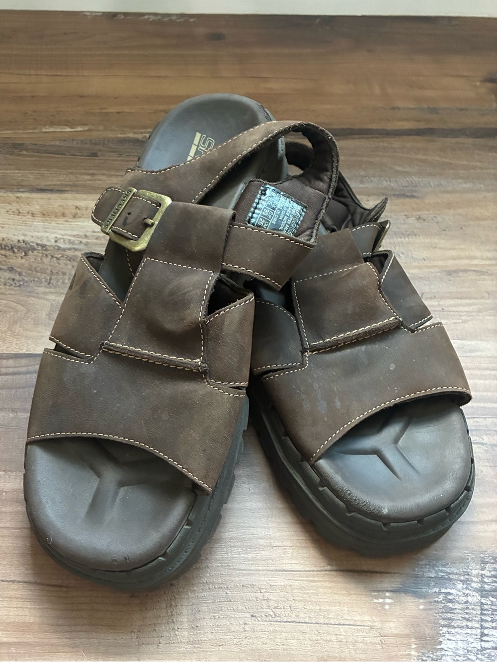 Skechers women’s 9 Brown Leather chunky Casual Slide Sandals Y2K
